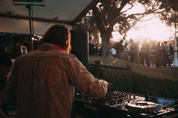 Free Live Music at Caves House Yallingup